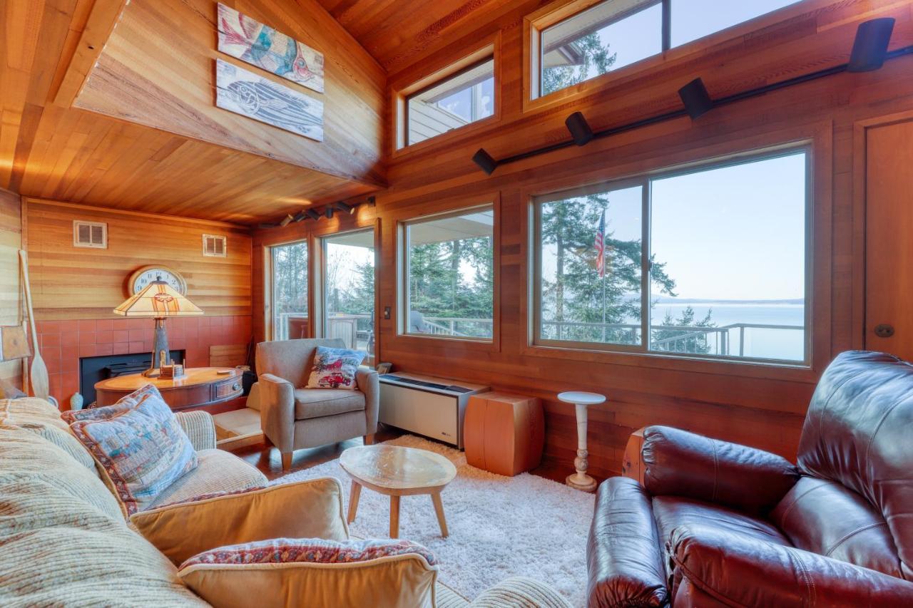 Seascape Lodge Freeland Exterior photo
