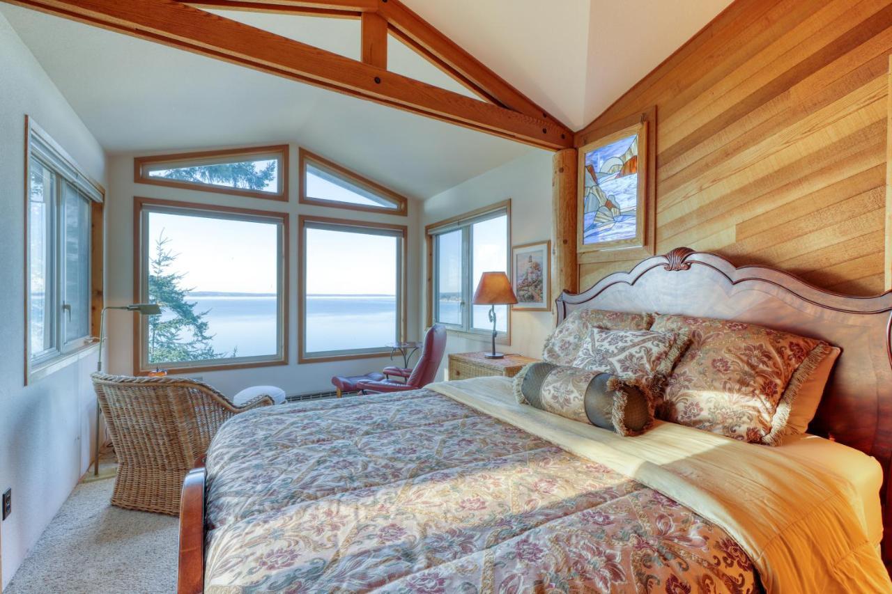 Seascape Lodge Freeland Exterior photo